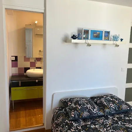 - Centre 'parcours Des Arts' 1 Chambre 2 Personnes - Patricia Appartement *